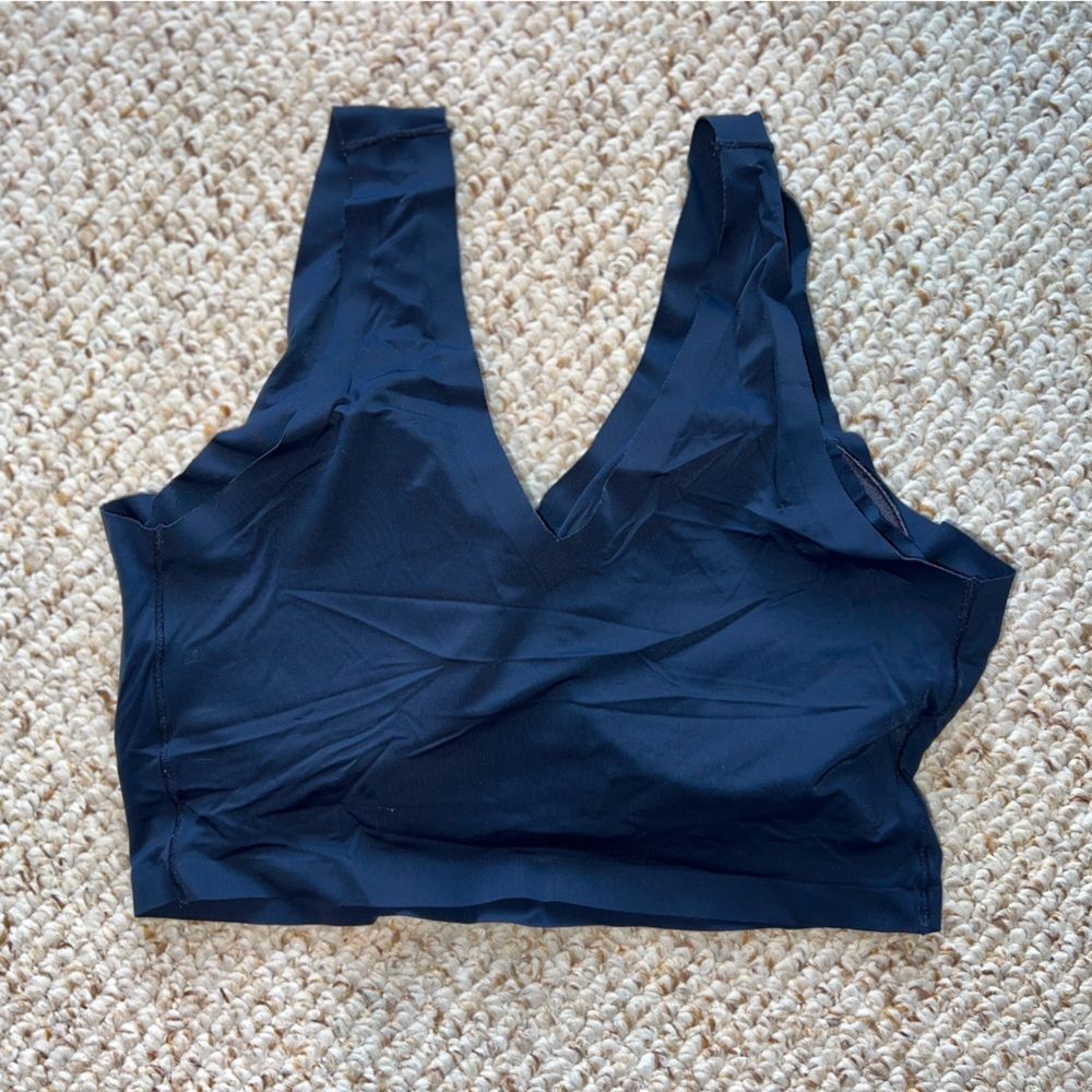 Nautica Intimates Wireless Lounge Bralette Navy Blue Seamless V-Neck Comfort Med - Picture 6 of 7